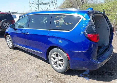 2019 Chrysler Pacifica Touring L z USA, uszkodzony, nr VIN 2C4RC1BG6KR708857